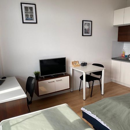 Sleepwell Apartments Вроцлав Экстерьер фото